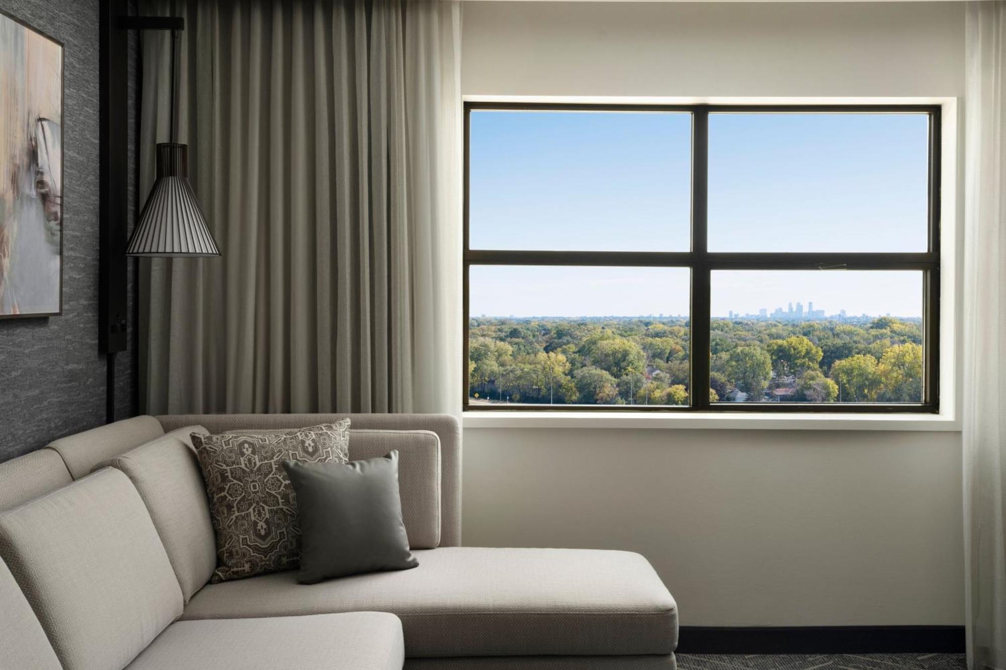 Minneapolis Marriott Northwest Brooklyn Park Exterior photo